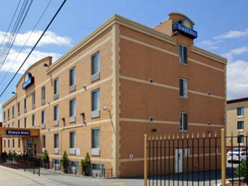 ניו יורק Days Inn By Wyndham Jamaica / Jfk Airport מראה חיצוני תמונה