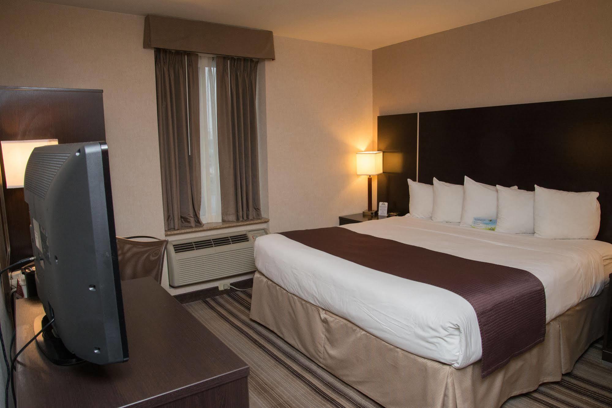 ניו יורק Days Inn By Wyndham Jamaica / Jfk Airport מראה חיצוני תמונה